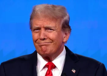 विदेशी सवारी साधनमा २५ प्रतिशत थप कर लगाउने ट्रम्पको घोषणा