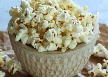 पपकर्नको अस्वभाविक आयतप्रति कृषिमन्त्रीको चासो, निगरानी गर्न निर्देशन्