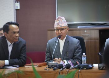 अर्थमन्त्री खनालद्धारा निजी क्षेत्रसँग छलफल