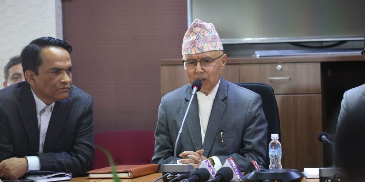 अर्थमन्त्री खनालद्धारा निजी क्षेत्रसँग छलफल