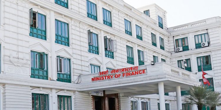 अर्थतन्त्रको आकार ६१ खर्ब ७ अर्बभन्दा माथि