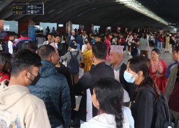 वैदेशिक रोजगारीमा जाने नेपालीहरु २० प्रतिशतले बढे